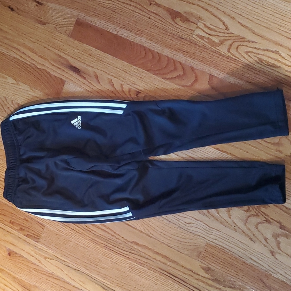 Adidas sport pants size small 9-10Y girls